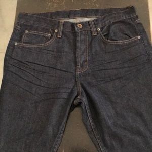 8 J BRAND MEN’S JEANS